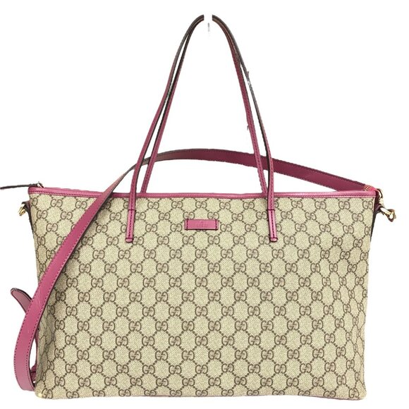 Gucci Handbags - Gucci GG Supreme Shoulder Bag jp290-103025